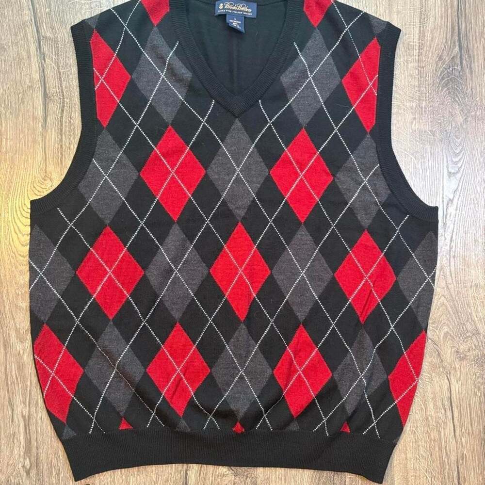 Brooks Brothers Merino Wool Argyle Sweater Vest Red Black Size Large